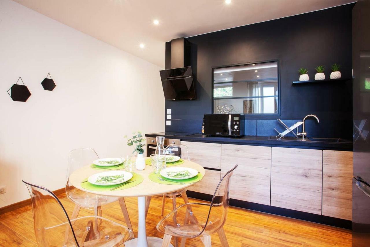 Legend - Le Saint Laurent - Parking - Wifi - 24/7 - Cosy Exterior foto